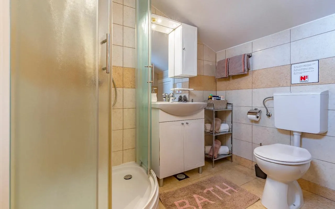 הוילה פולה Sweet House With Free Parking בית נופש