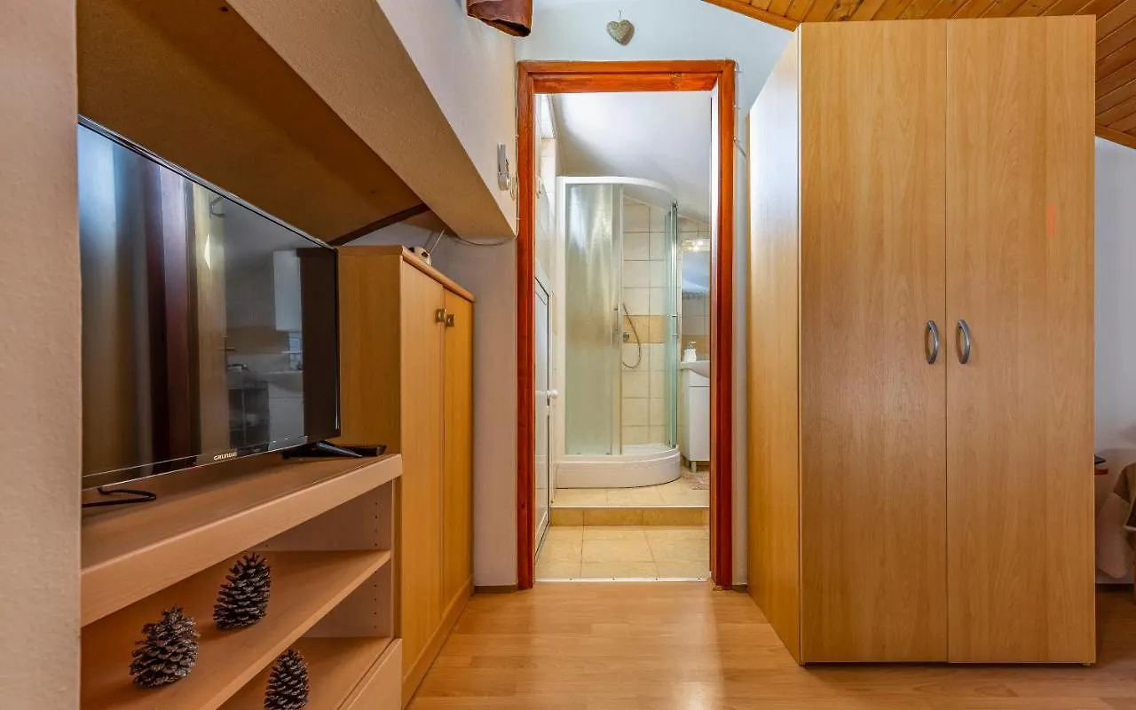 הוילה פולה Sweet House With Free Parking בית נופש